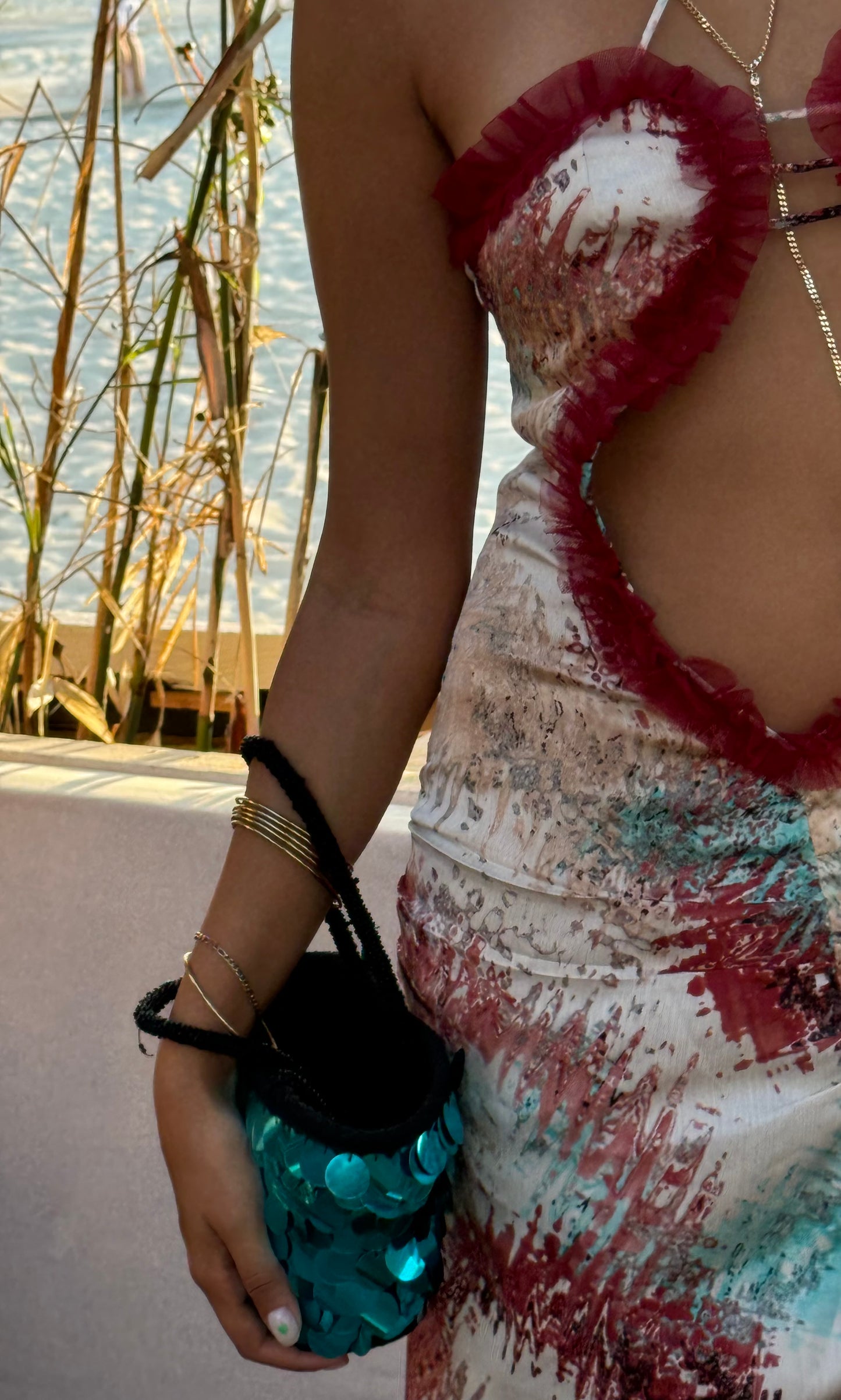 SEQUINS SPARKLE IN TURQUOISE